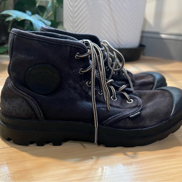 Palladium Pampa Hi Lace-up Boot Black Men’s 10 - Picture 3 of 8